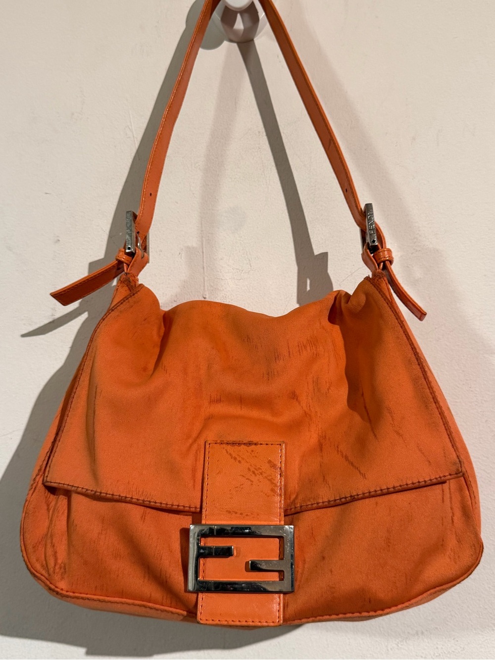 Fendi baguette Orange fabric Shoulder Bag leather strap